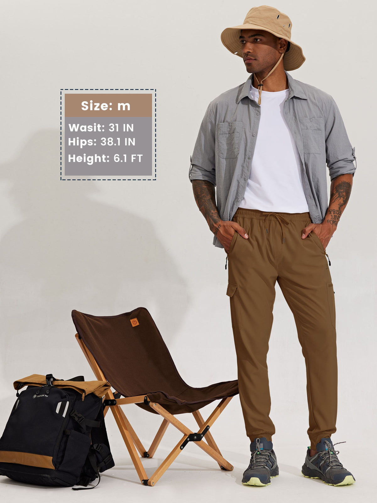 Men's Lightweight Cargo Hiking Running Joggers_Brown_model3