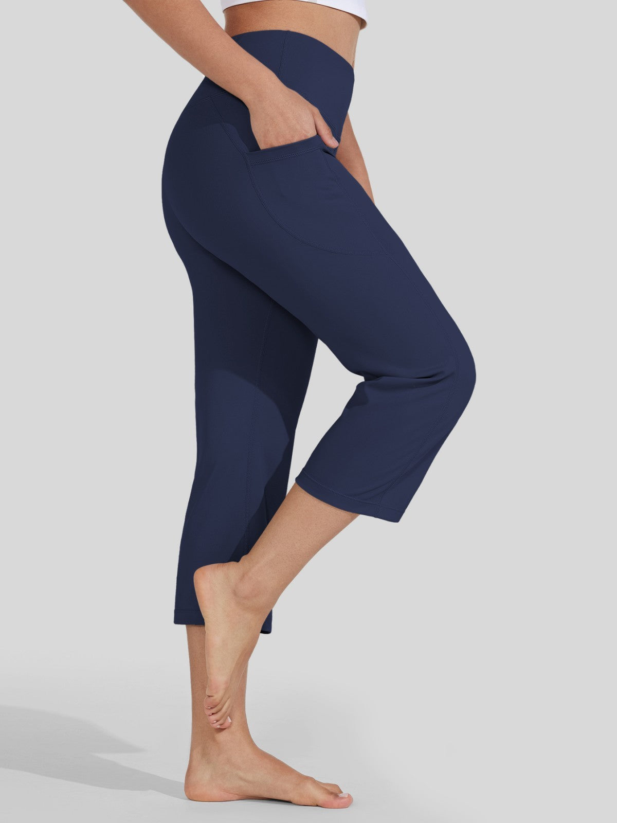 Willit Women's Straight Leg Capris Pants_olive